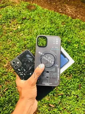 Apple iPhone 11 (Used)