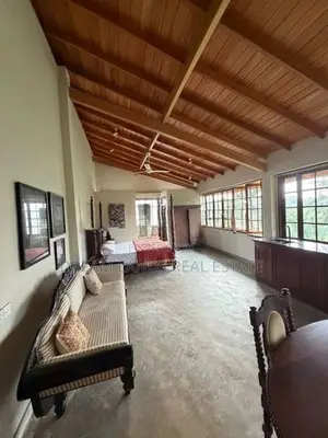 Studio apartment with furniture for rent kaduwela