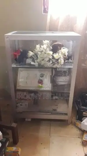 Display Showcase