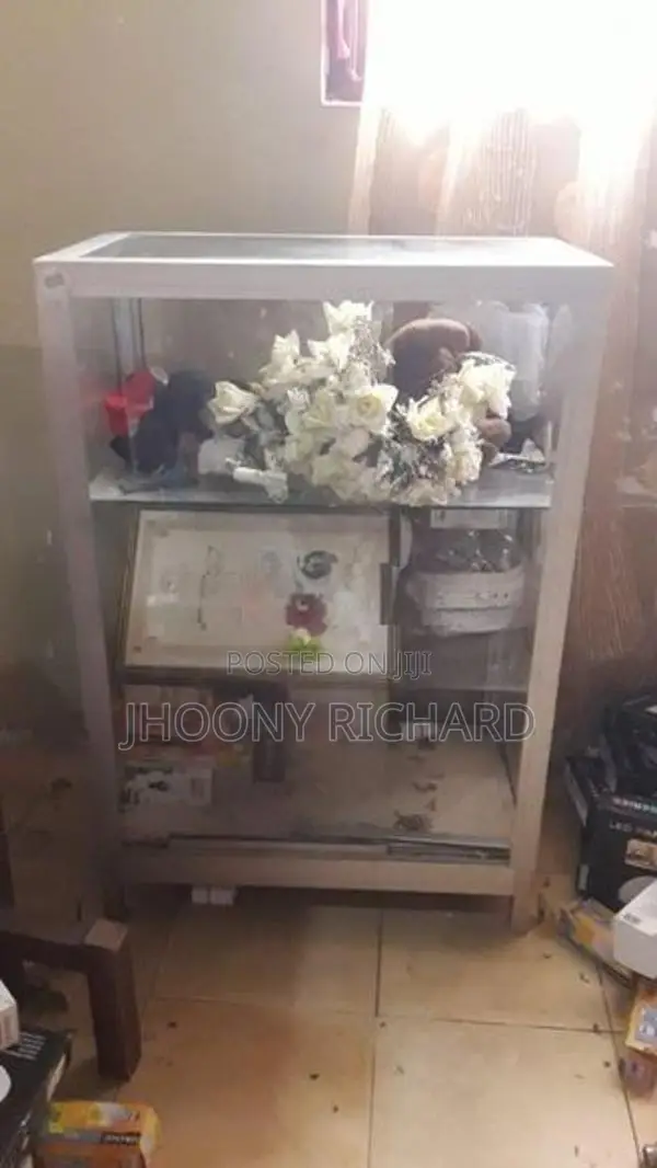 Display Showcase