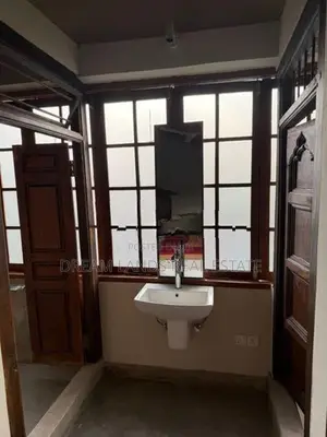 Studio apartment with furniture for rent kaduwela