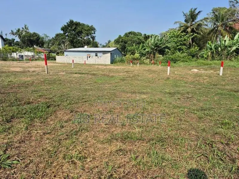 15 P Paddy Fields Facing Bare Land for Sale Amaragoda Rd
