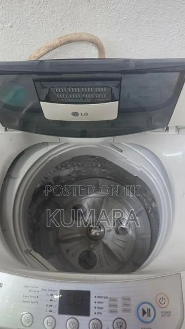 LG TurboDrum Fuzzy Logic Washing Machine 7KG