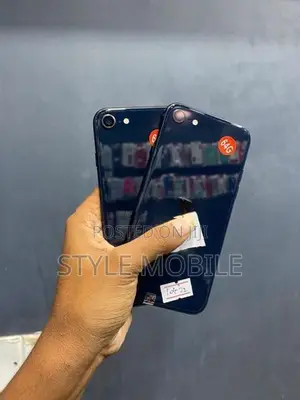 Apple iPhone SE 3 256GB (Used)