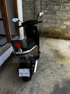 Yadea T5 2025