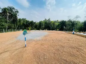 Kalagedihena Land for Sale
