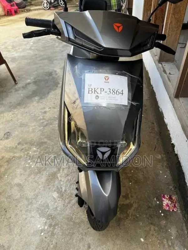Yadea T5 2025