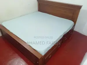 Luxury Teak Wood Bedroom Set