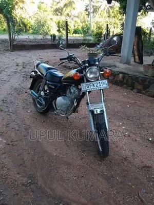 Suzuki GN 125 2017