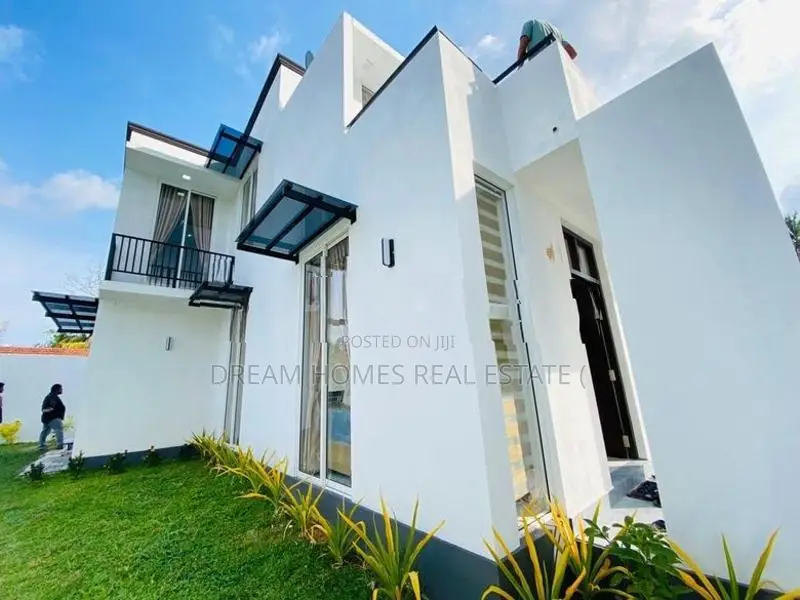 Two Storied Brand New House Sale Malabe
