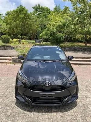 Toyota Yaris X Limited Push Start 2023