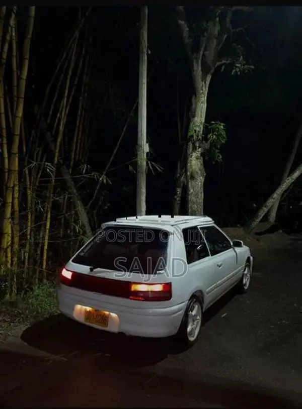Mazda Familia BG3S 1992