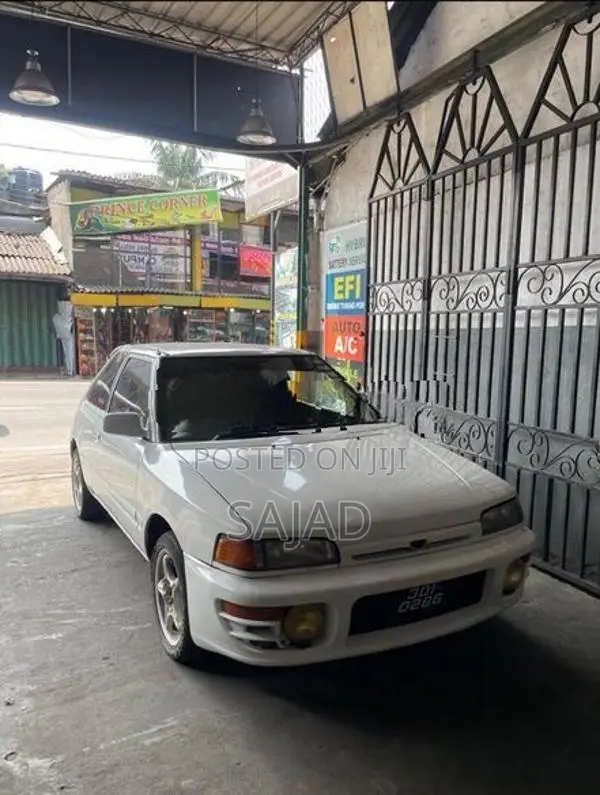Mazda Familia BG3S 1992