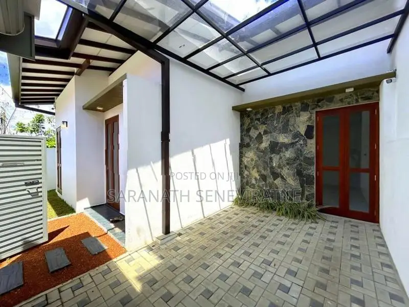 Brand-New Modern Architecture House From Athurugiriya Gated Prime Sche