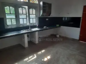 House for Rent in Katana