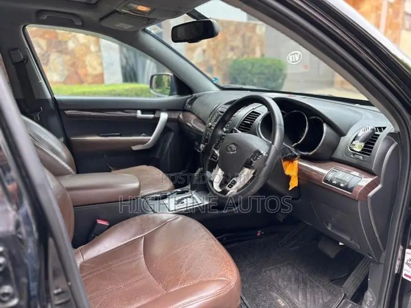Kia Sorento 1 to 12 OPTIONS 2012