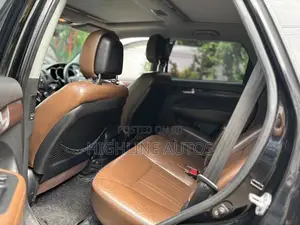 Kia Sorento 1 to 12 OPTIONS 2012