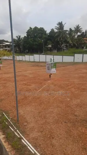 මිලේනියම් city එක ලගින්ම විකුනන ඉඩම්