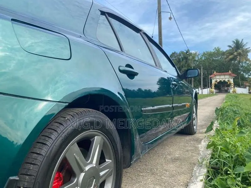 Renault Laguna mark 2 2004