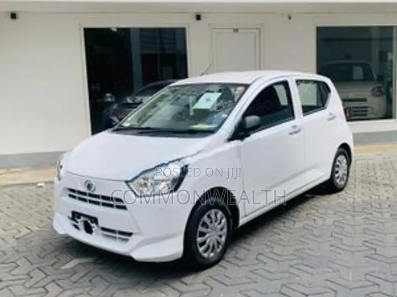 Daihatsu Mira 2025