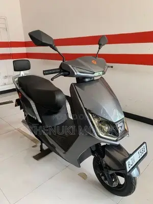 Yadea T5 2025