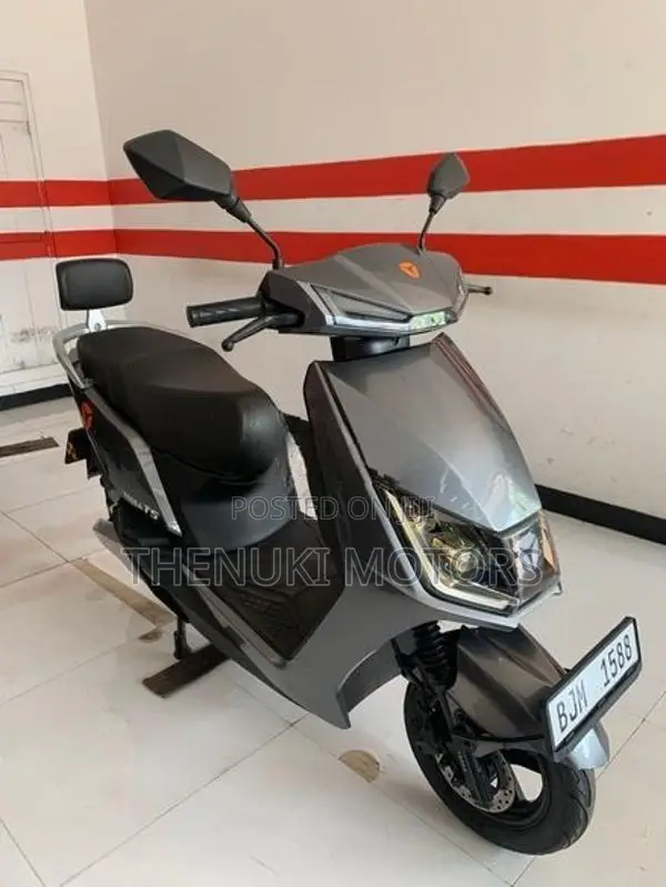 Yadea T5 2025