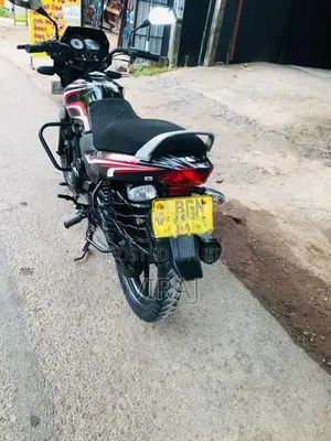TVS Metro 2018