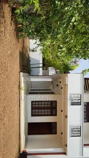 House for Sale in Nawinna Maharagama ( File No 81 E)