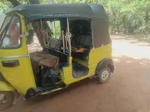 Bajaj RE 1995