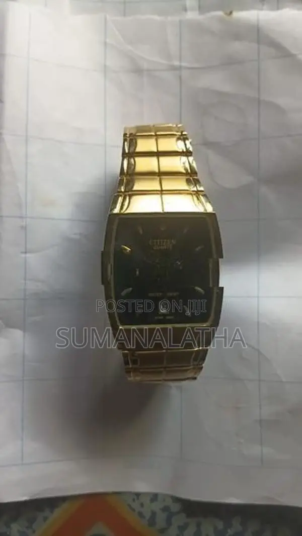 Citizen Quartz Golden Watch