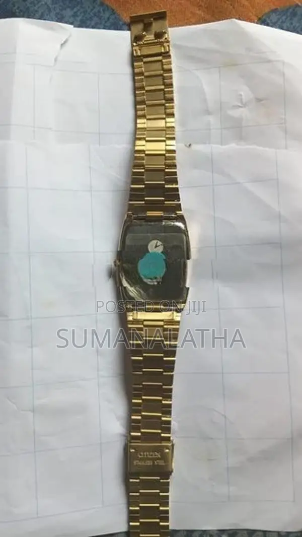 Citizen Quartz Golden Watch