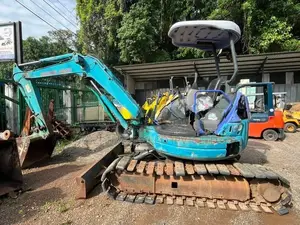EXCAVATOR KOMATSU PC40