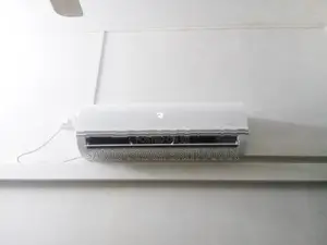Midea 18000 BTU Used