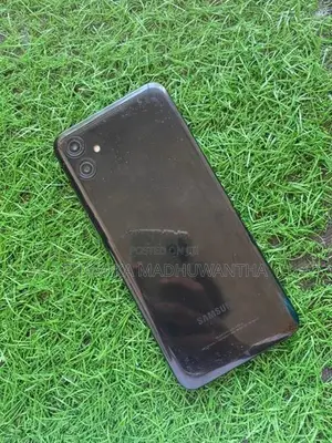Samsung Galaxy A04e (Used)