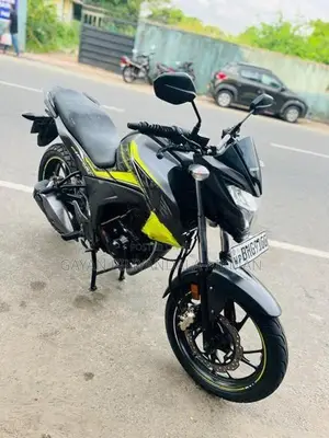 Honda CB Hornet 2018