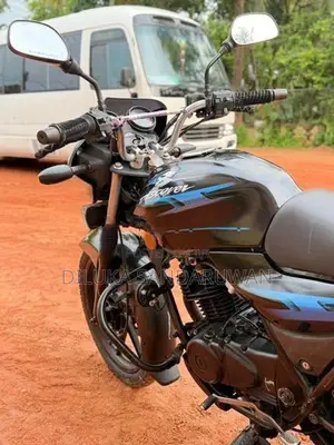 Bajaj Discover 2009