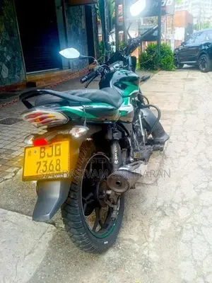 Bajaj Discover 125 2024