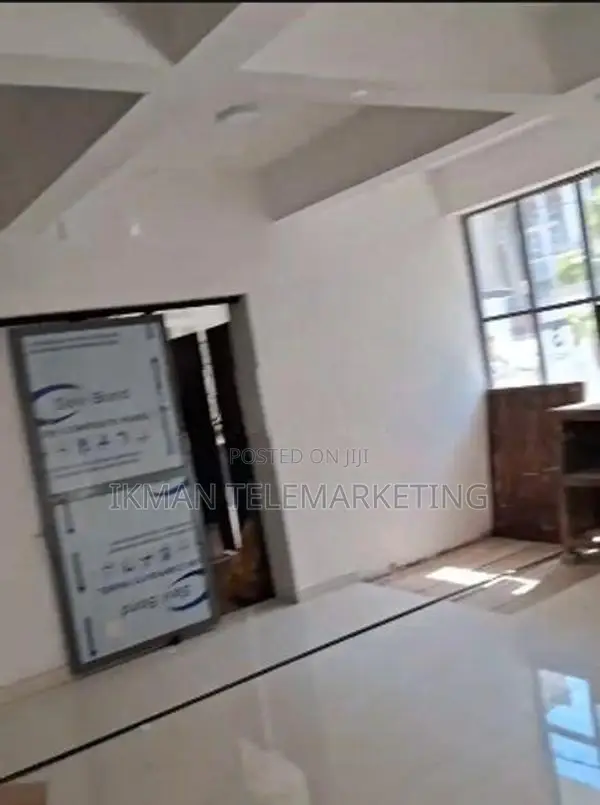 4-Storey Commercial Building for Rent in Kalubowila