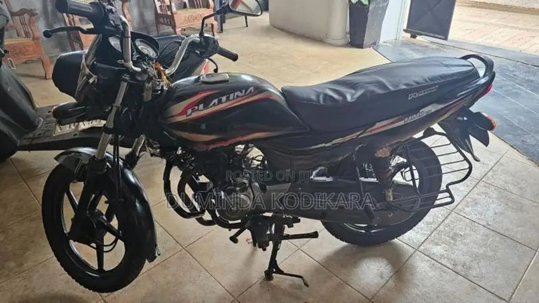 Bajaj Platina 100 ES 2015