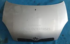 Toyota Vitz SCP10 Bonnet