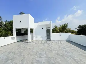 Beautiful Luxury Living House for Sale Athurugiriya