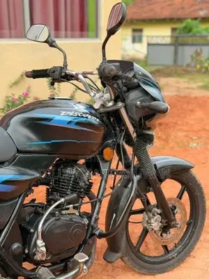 Bajaj Discover 2009