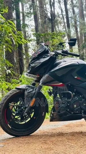 Bajaj Pulsar N160 2025