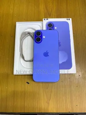 Apple iPhone 16 (Used)