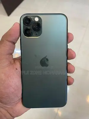 Apple iPhone 11 Pro 256GB (Used)
