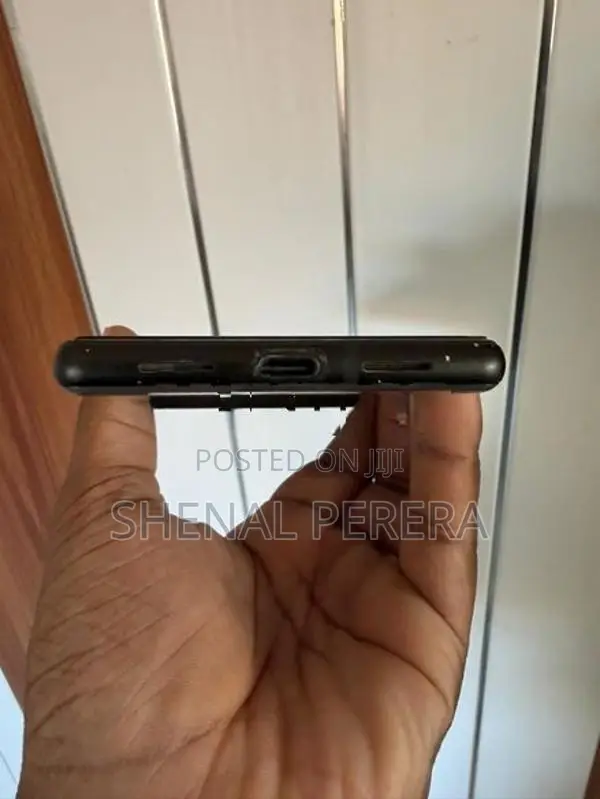 Google Pixel 6 (Used)