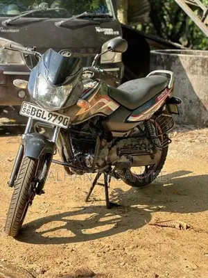 TVS Metro 2017