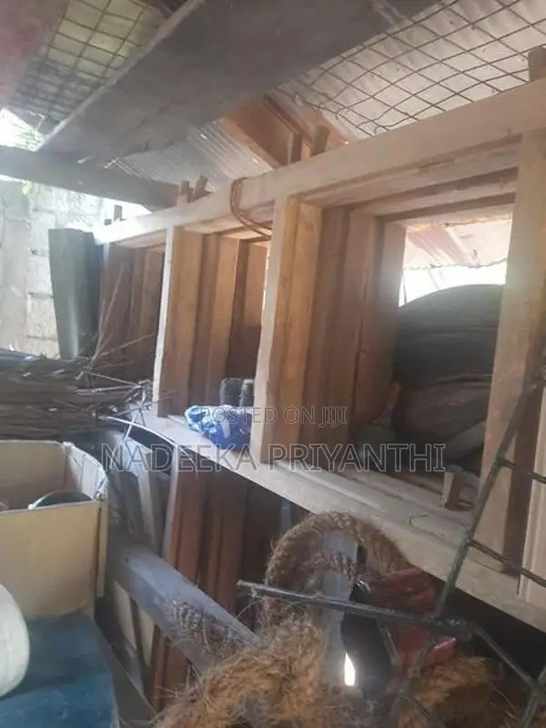තේක්ක ලී ජනෙල්