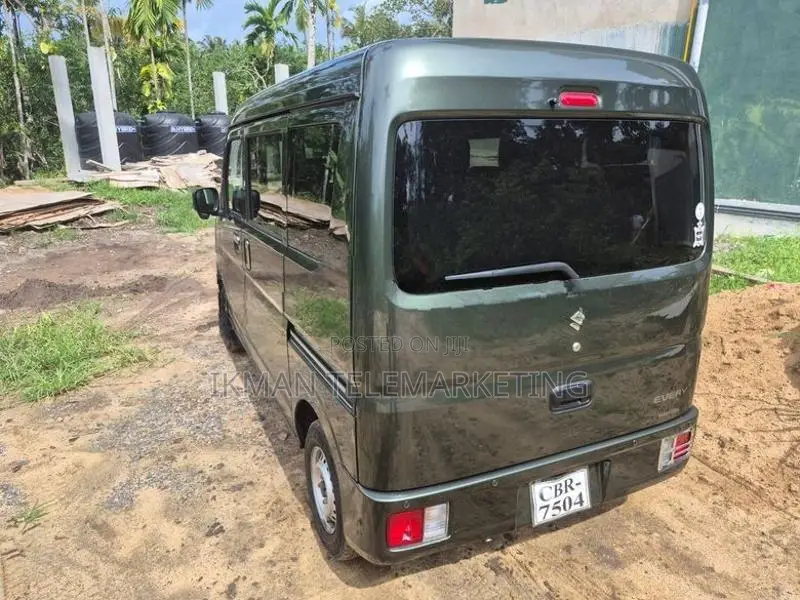 Suzuki Every 2024