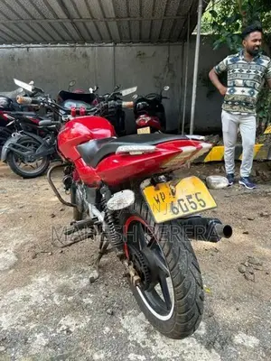 Bajaj Pulsar 150 2006